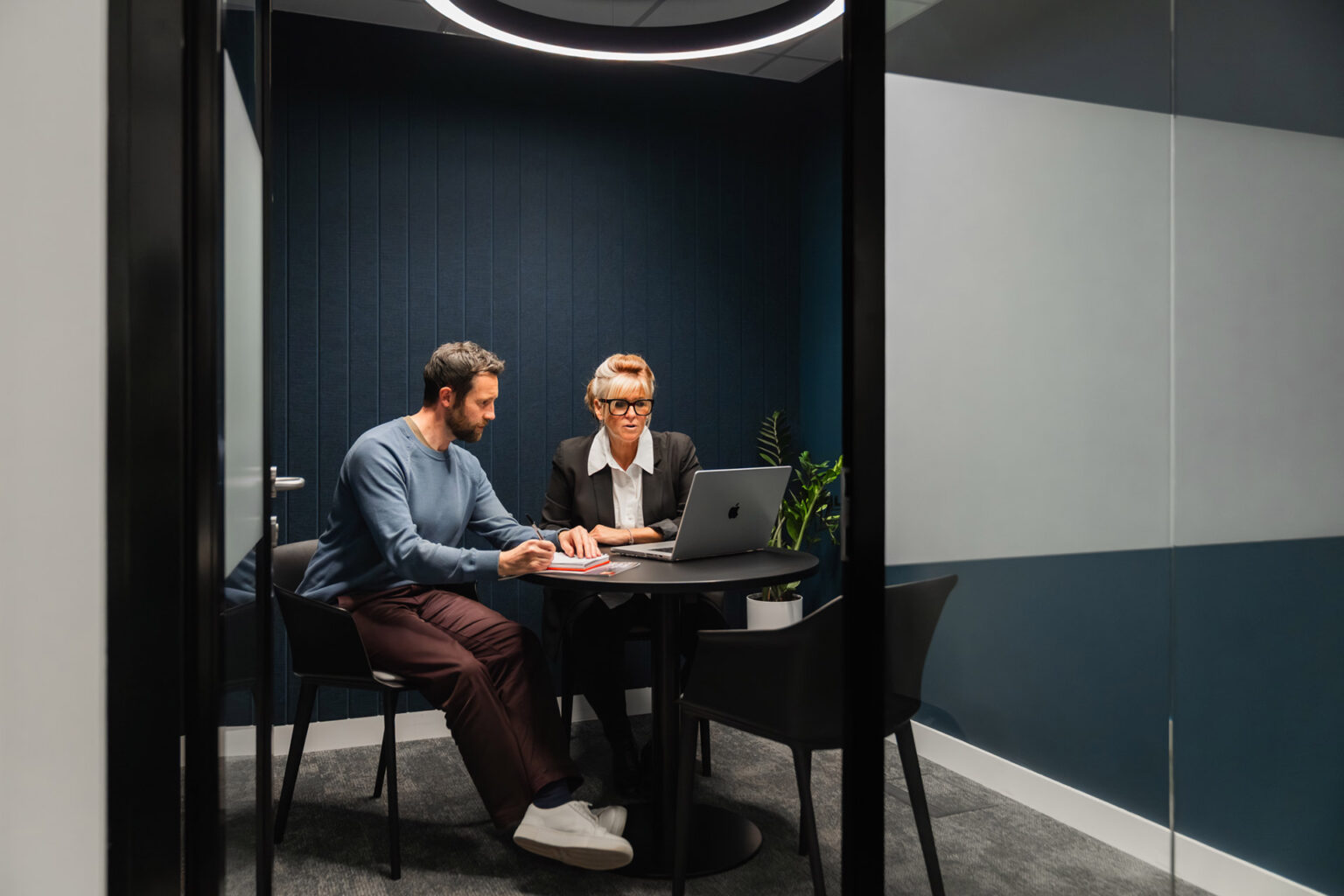 About Us | Lamp Source Project Solutions